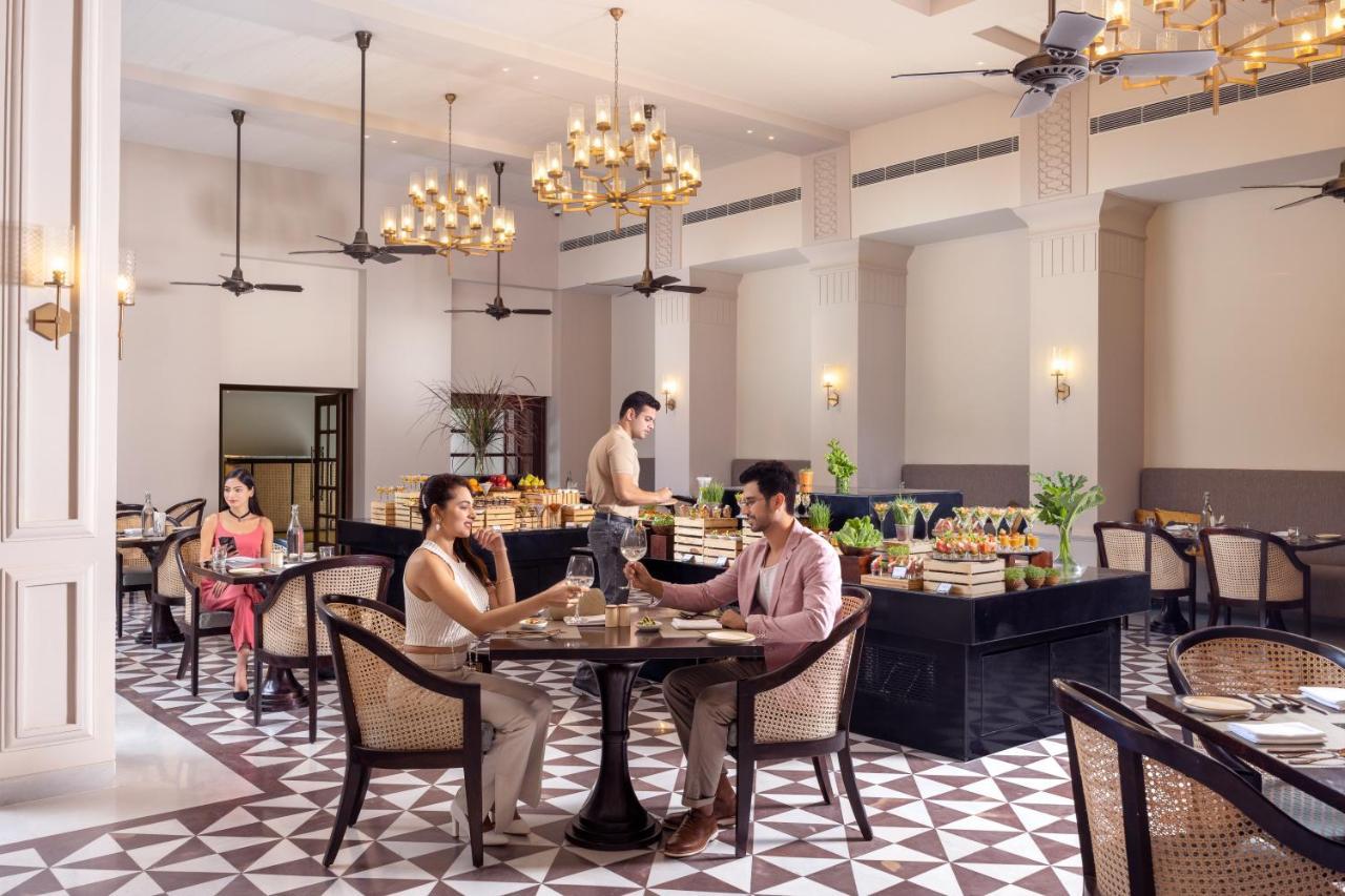 Radisson Blu Resort 쿰발가르 외부 사진