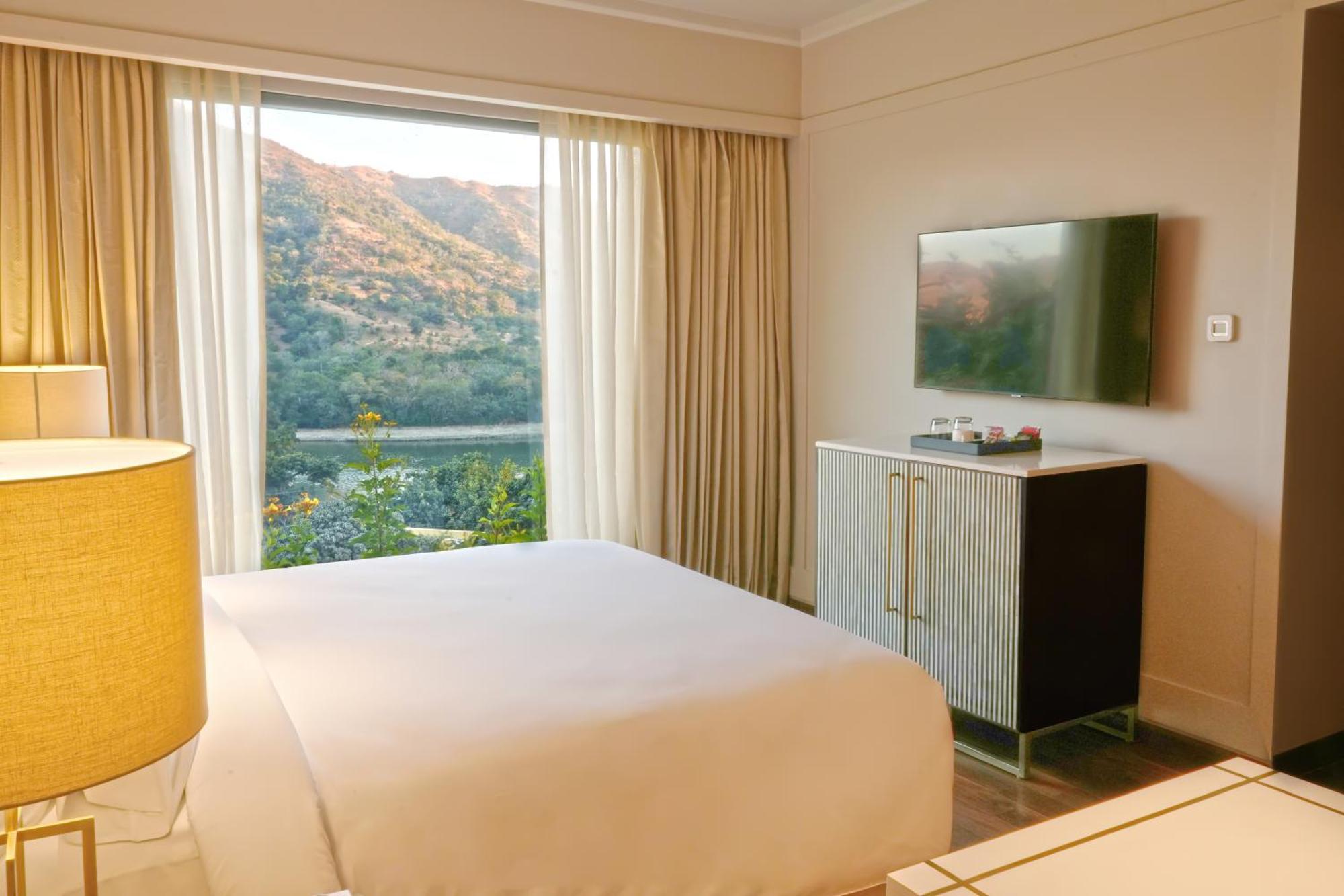 Radisson Blu Resort 쿰발가르 외부 사진